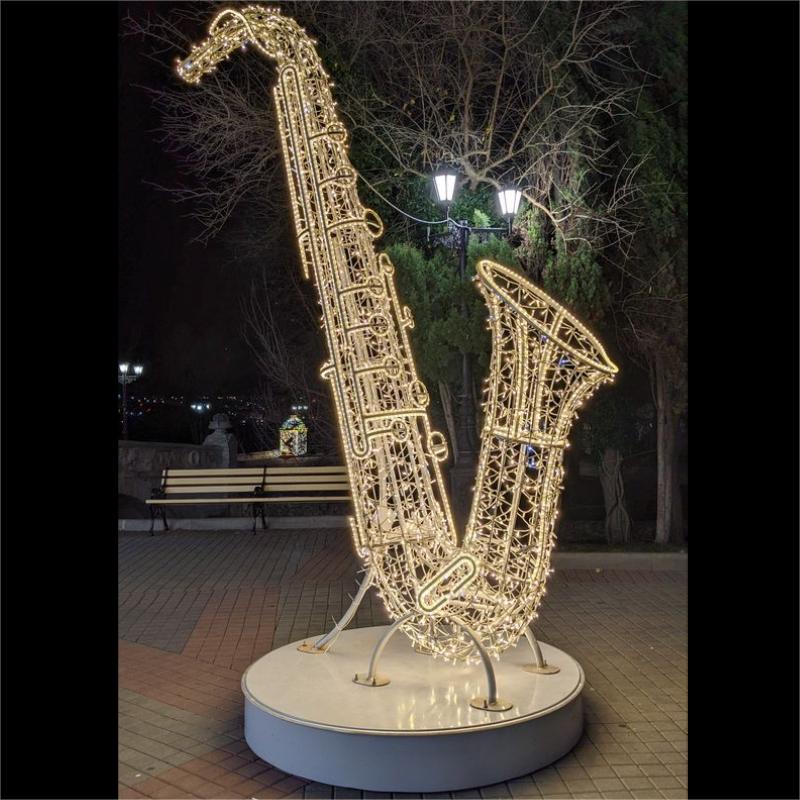 Giant Pre-Lit LED Saxaphone