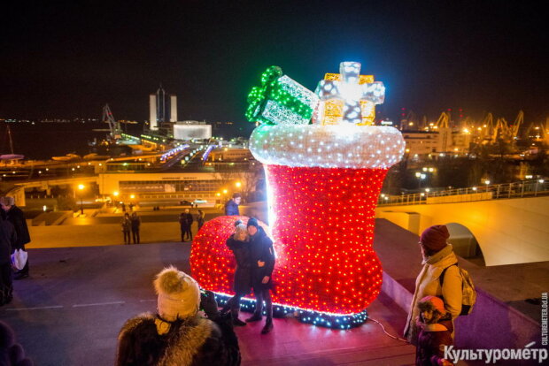 Giant Pre-Lit LED Santa Stocking